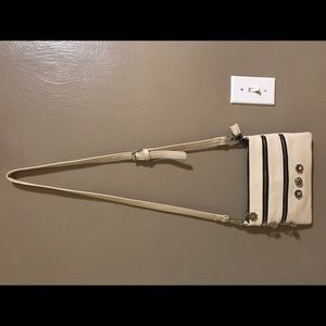 Magnolia and vine cross body purse